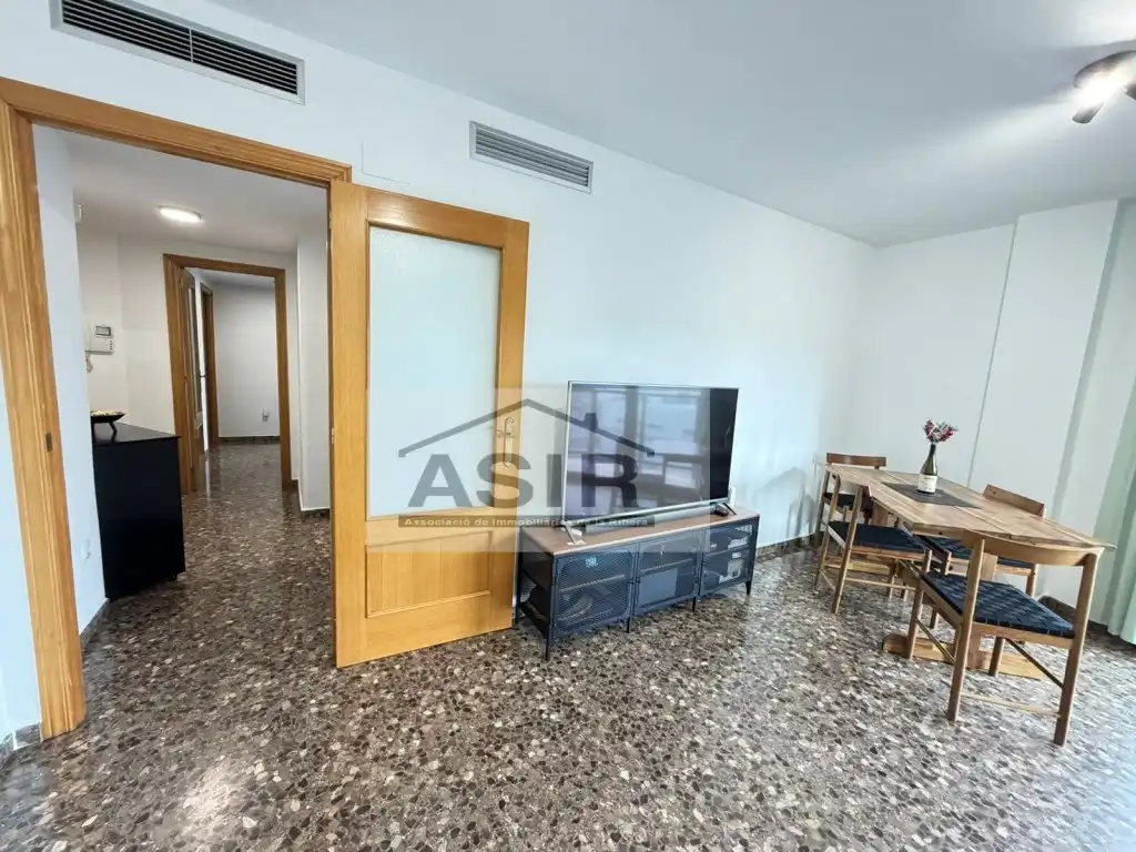 Flat with terrace for sale in Calle Clara Campoamor, imagen 8