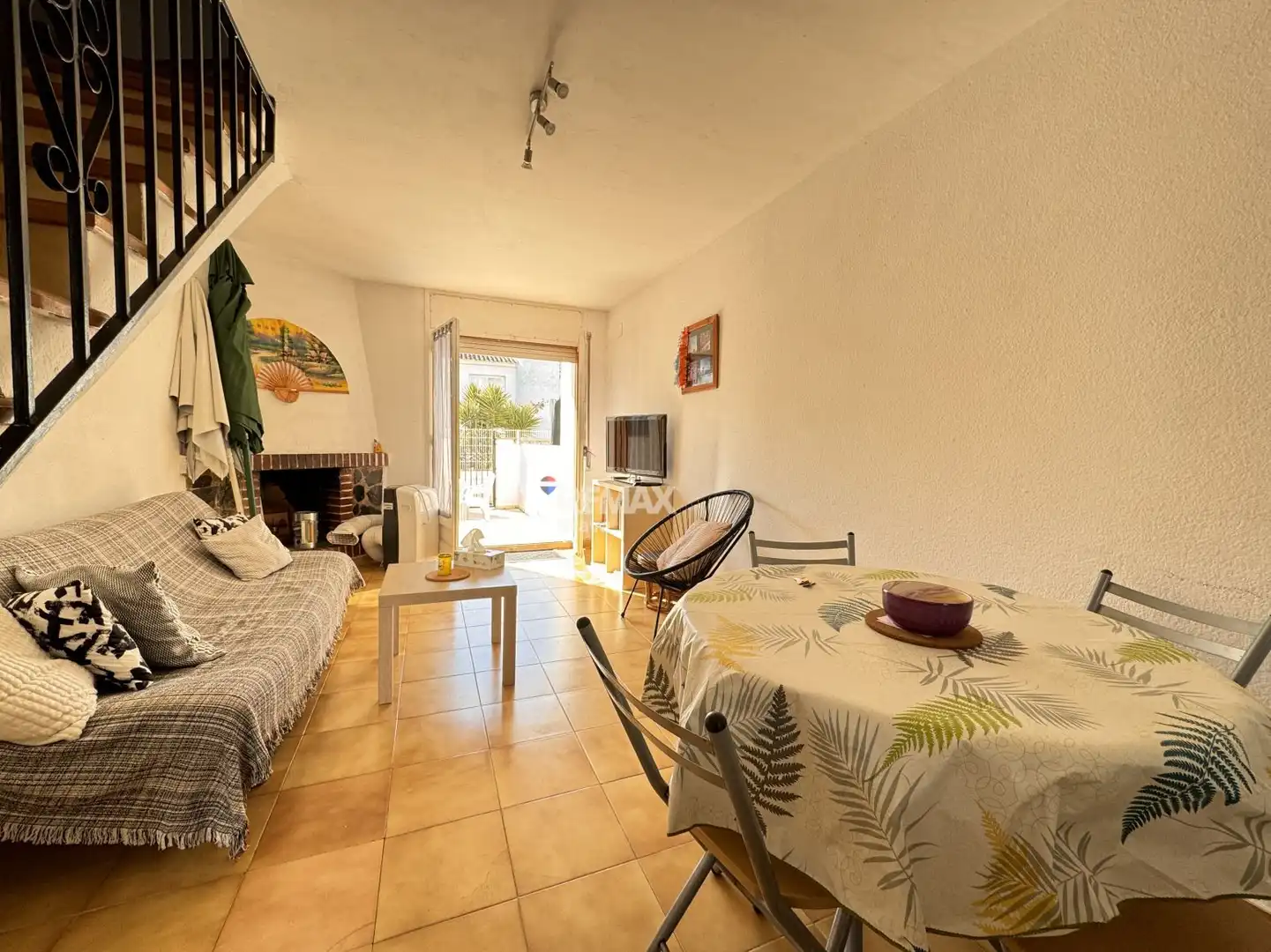 Sala de estar de Casa o chalet en venta en Empuriabrava con Terraza, Balcón y Piscina comunitaria