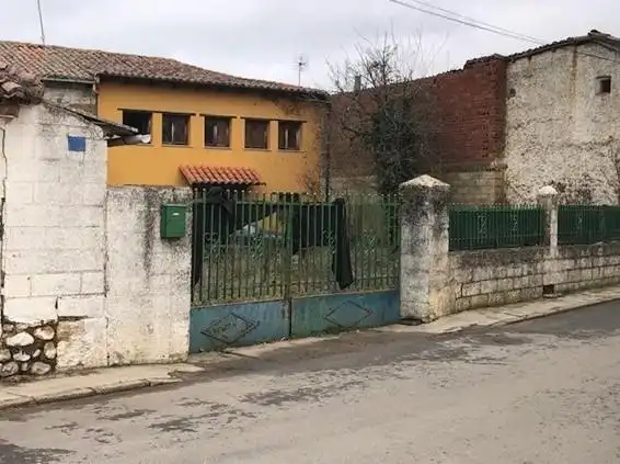 Casa rústica amb jardí en venda a Vegas del Condado, imagen 2