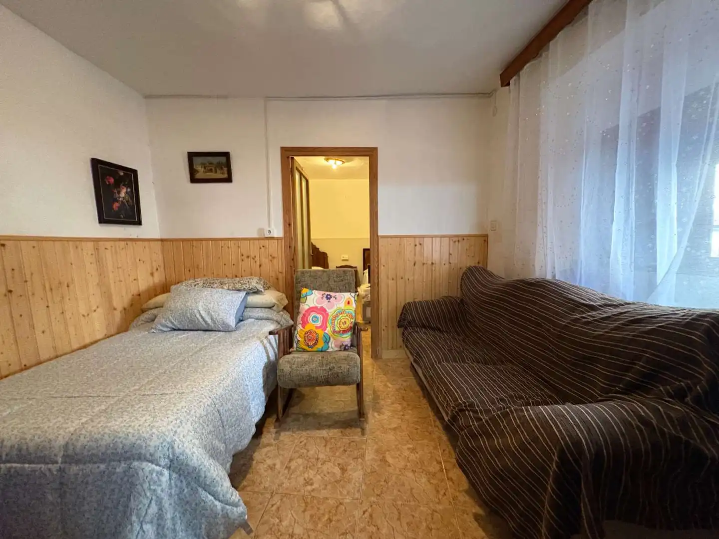 Habitación de Casa adosada en venta en Mula