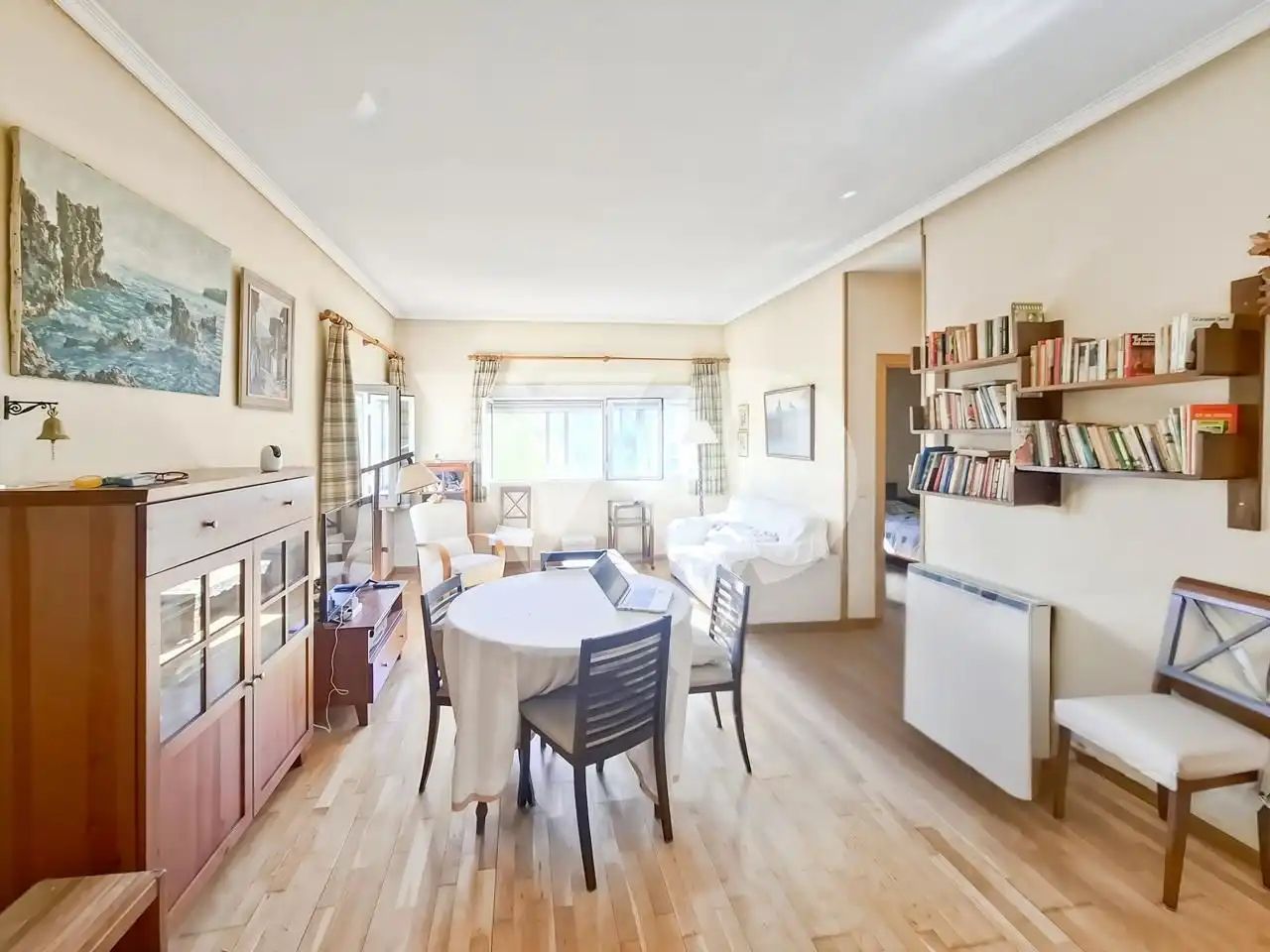 Piso con ascensor en venta en Calle de Telémaco, imagen 2