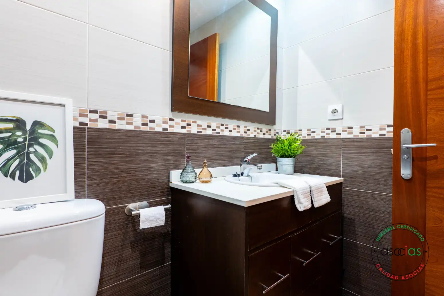 Bathroom of Flat for sale in Gijón   with Heating, Parquet flooring and Storage room