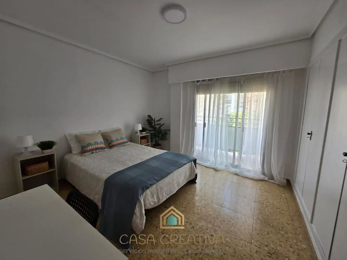 Habitación de Piso de alquiler en Valencia con Terraza, Amueblado y Balcón