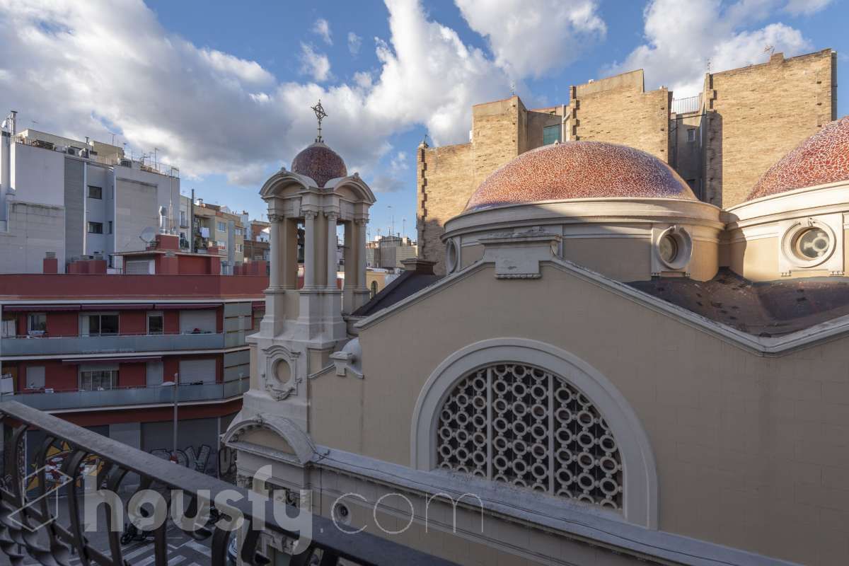 Piso de alquiler en Carrer de la Mare de Déu del Remei, El Poble Sec - Parc de Montjuïc