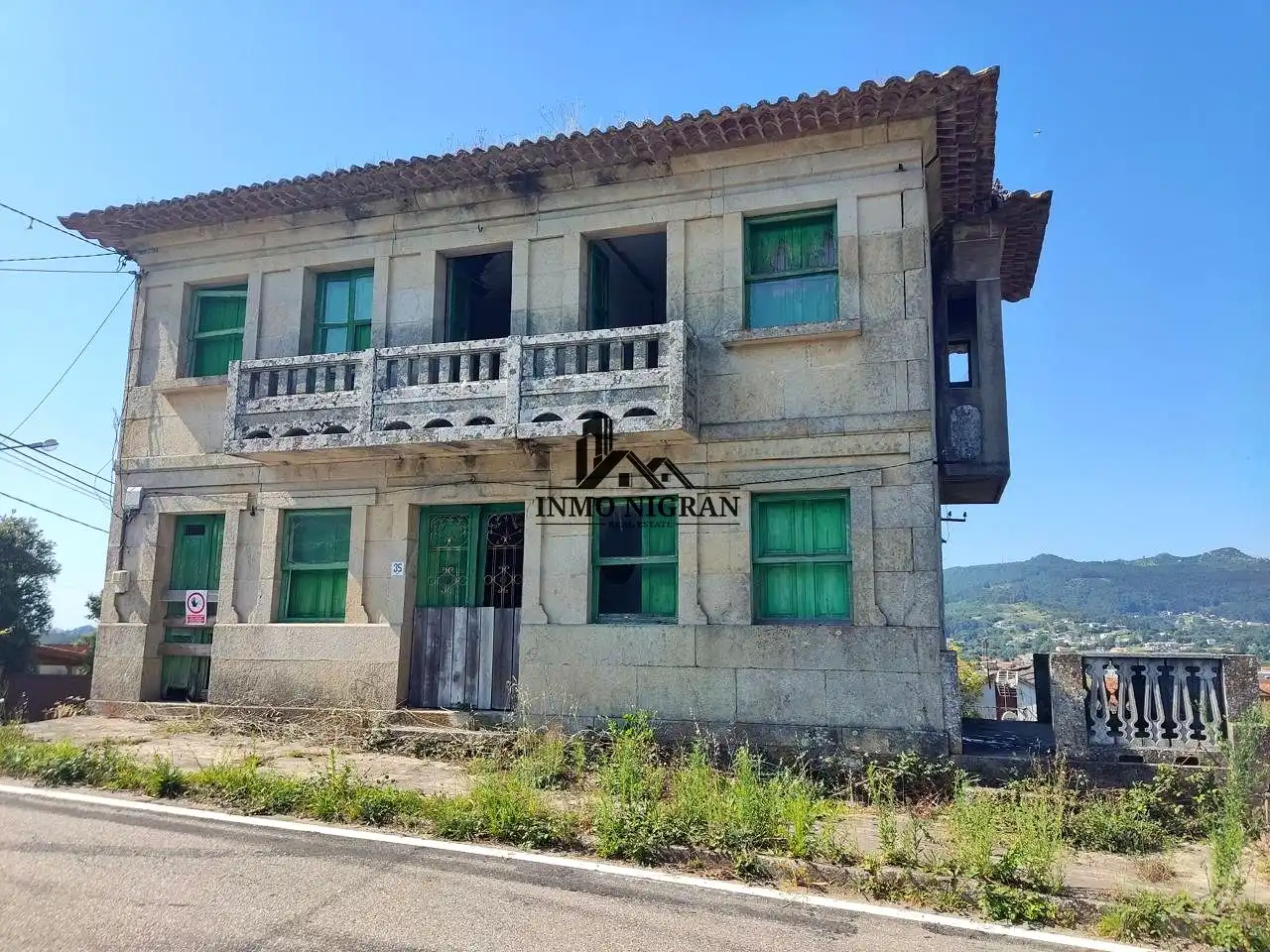 Casa rústica con terraza en venta en Rúa Santiago de Parada