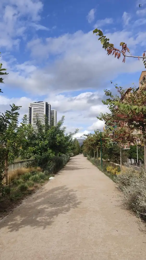 Habitación en Alegría de la Huerta- Jardín de Málaga