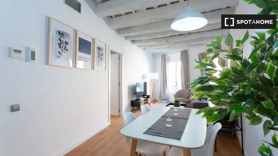 Fotografía del inmueble reportado: 2.175 €/mes — Barri Gòtic, Barcelona
