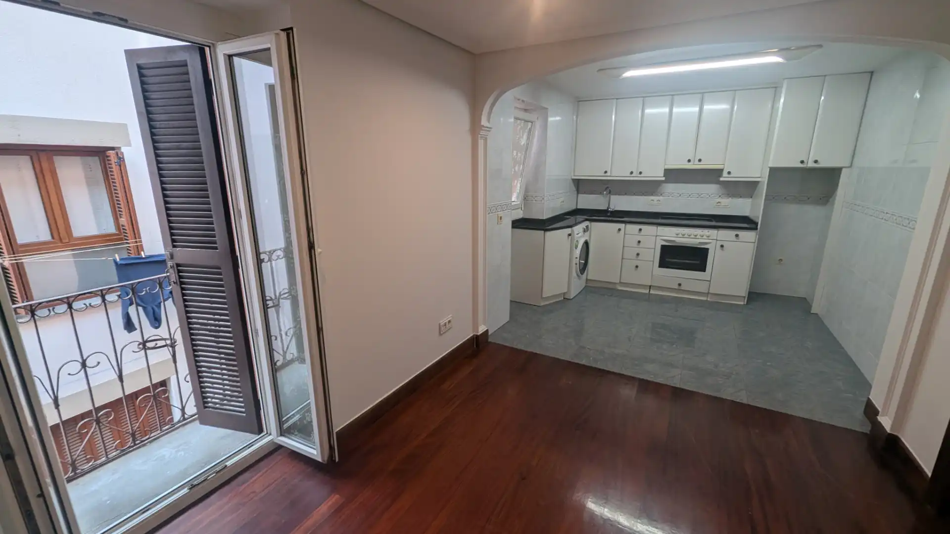 Cuina de Pis en venda en Orio amb Parquet, Traster i Forn