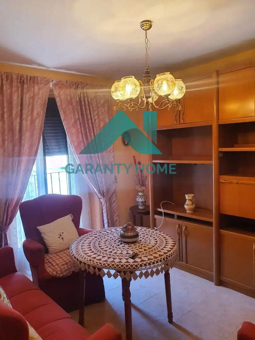 Flat for rent in Casco Antiguo