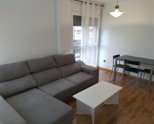 Sala d'estar de Apartament de lloguer en Palencia Capital amb Calefacció