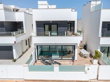 Xalet amb piscina en venda a San Pedro del Pinatar