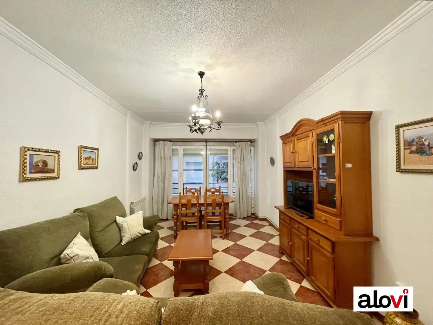 Sala de estar de Piso de alquiler en Granada con Calefacción y Amueblado