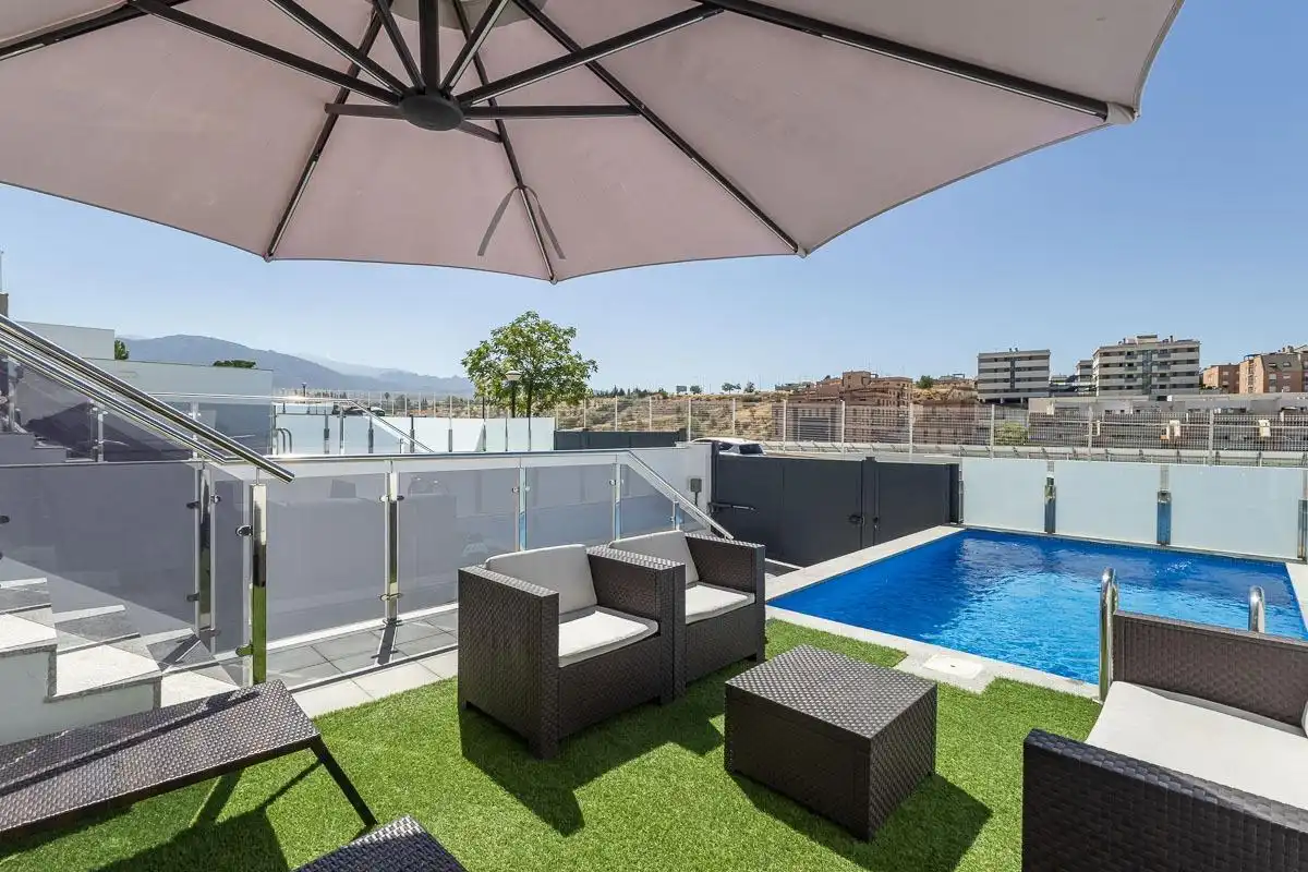 Villa avec terrasse à vendre à Calle Chimborazo 57, imagen 3