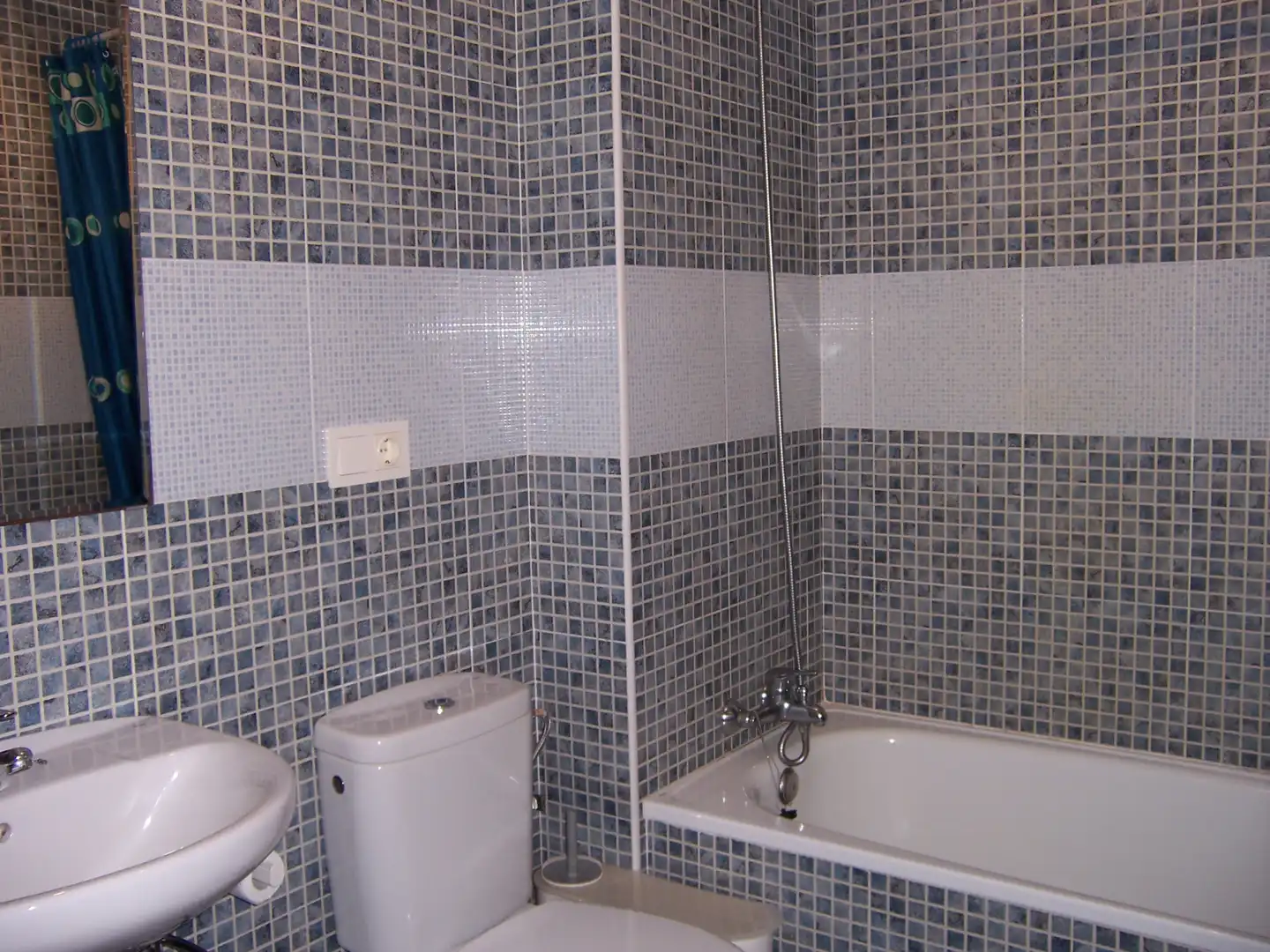 Baño de Estudio en venta en Cariño con Calefacción, Parquet y Trastero