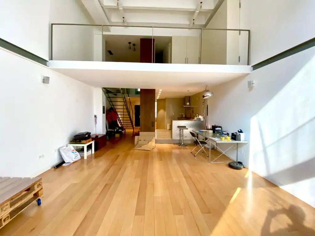 Loft mieten mit Kaufoption in Carrer d'Àvila, El Poblenou
