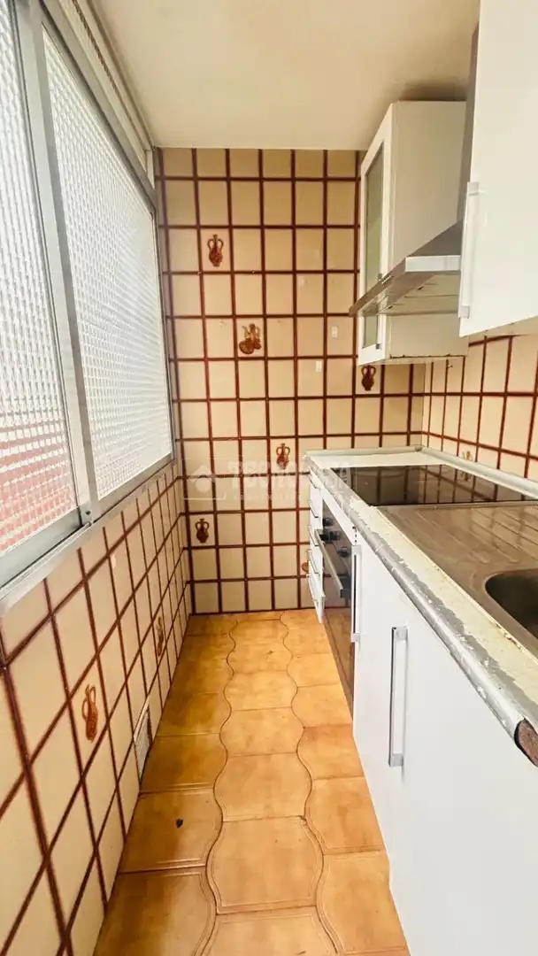 Cuina de Pis en venda en Madrid amb Calefacció i Terrassa