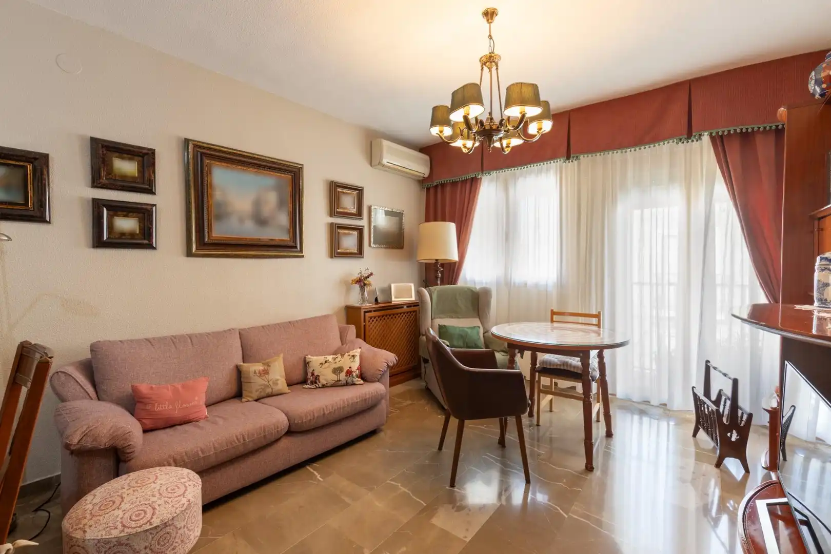 Wohnzimmer von Wohnung zum Verkauf in Albolote mit Klimaanlage, Heizung und Balkon