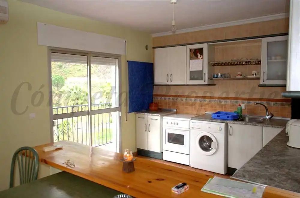 Apartamento con terraza en venta en Cómpeta, imagen 3