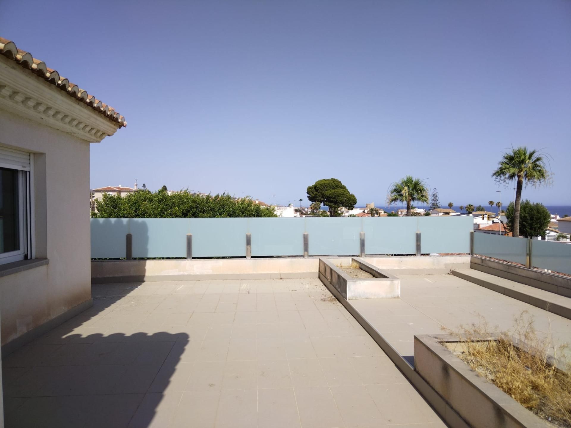 Terrace of House or chalet for sale in Rincón de la Victoria  with Heating, Private garden and Terrace