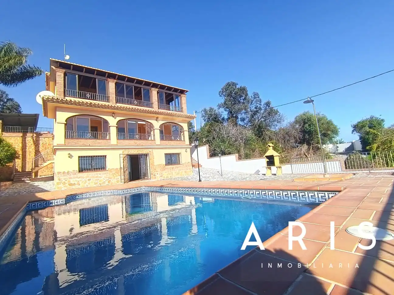Schwimmbecken von Haus oder Chalet zur Miete in Alhaurín de la Torre mit Klimaanlage, Heizung und Privatgarten