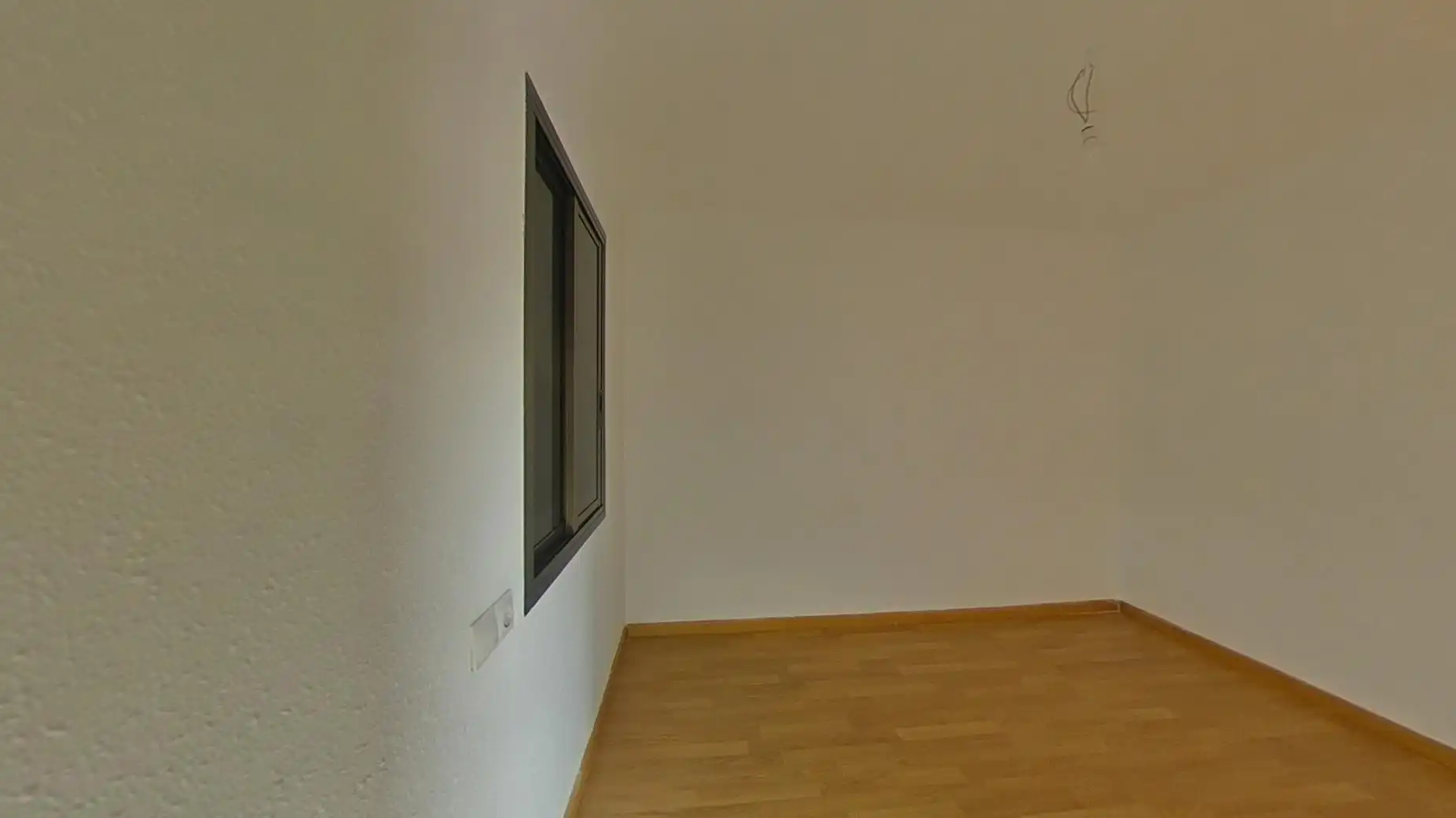Dormitori de Pis en venda en Santa Coloma de Gramenet