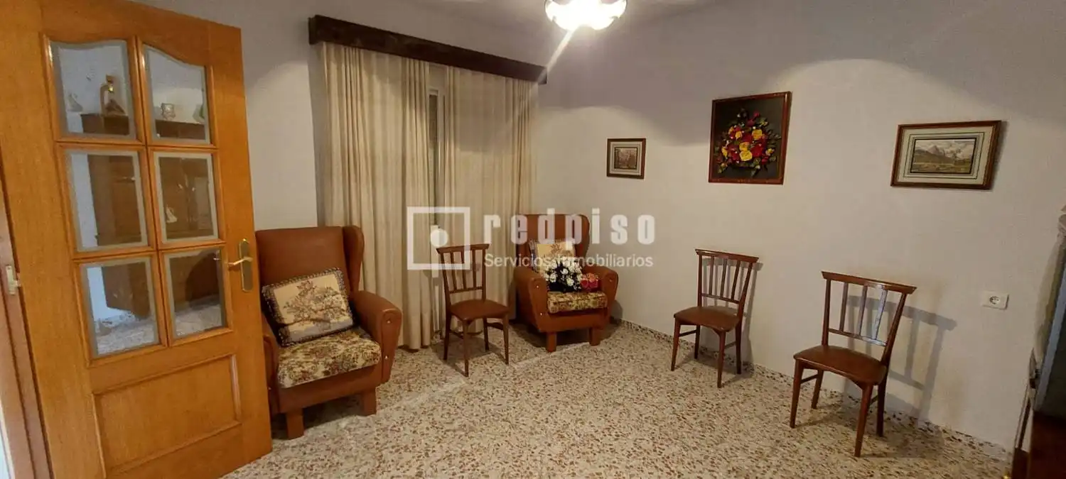 Sala de estar de Casa o chalet en venta en Cebolla con Calefacción, Terraza y Trastero
