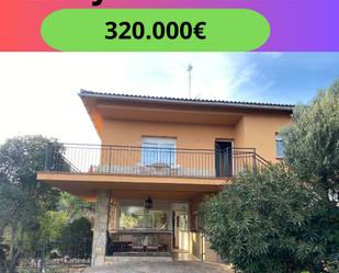 Exterior view of House or chalet for sale in Castellví de Rosanes  with Air Conditioner, Heating and Private garden