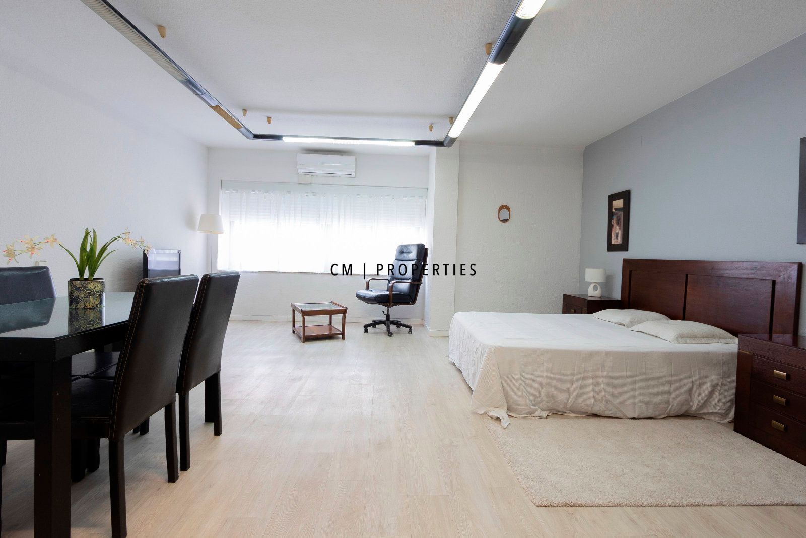 Bedroom of Flat to rent in  Valencia Capital  with Air Conditioner, Heating and Furnished