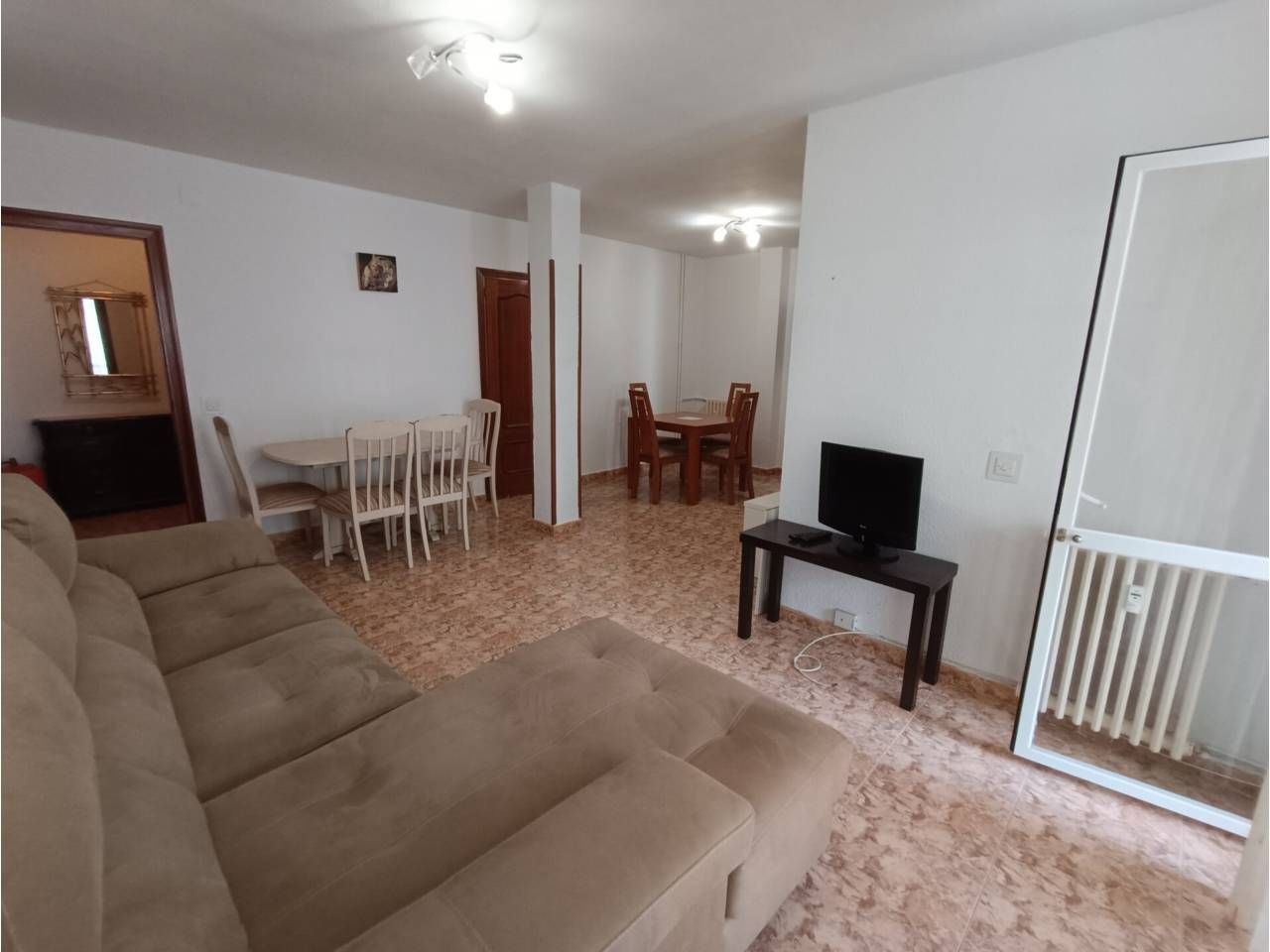 Sala d'estar de Pis de lloguer en Getafe amb Calefacció i Terrassa
