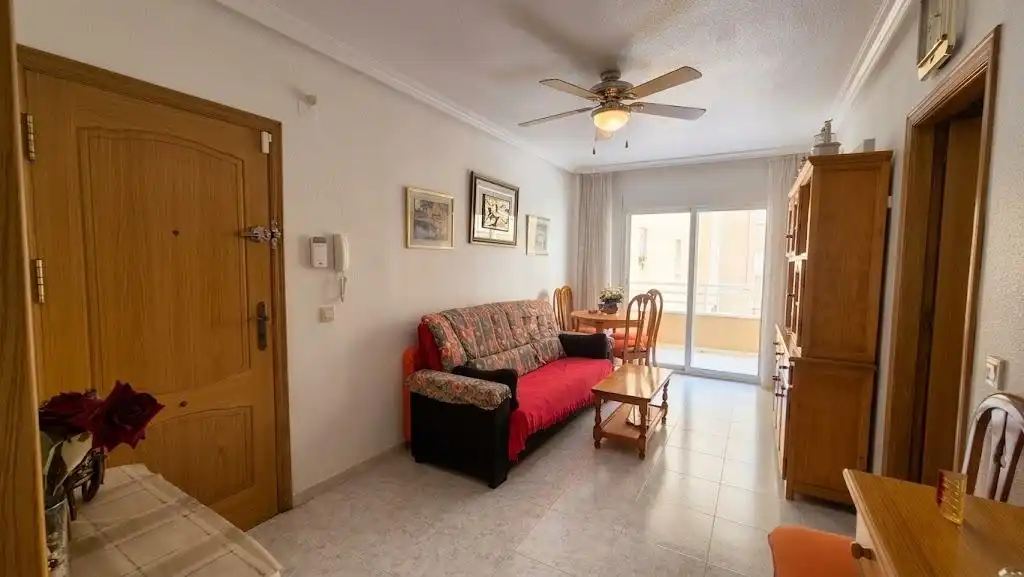 Apartamento con piscina en venta en Calle BELLA ANTONIA, imagen 2