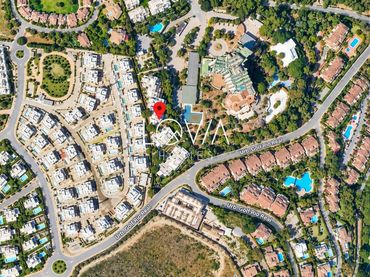 Flat with lift for sale in Río Real - Los Monteros