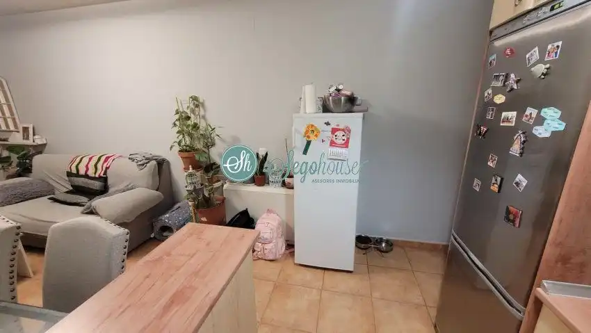 Cocina de Piso en venta en Hontanares de Eresma con Calefacción y Balcón
