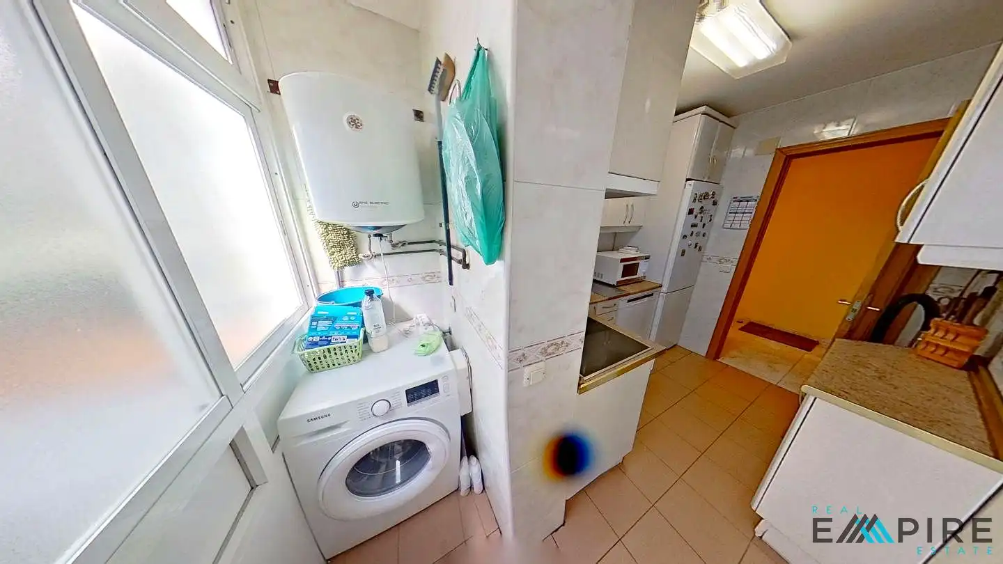 Kitchen of Flat for sale in Parla  with Air Conditioner, Heating and Terrace
