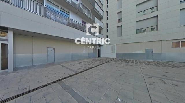 Piso en Venta en Plaça Catalunya - Escola Industrial