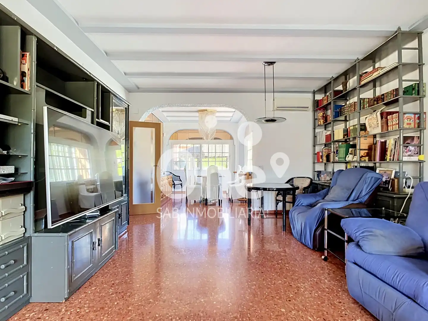 Wohnzimmer von Haus oder Chalet zum Verkauf in San Antonio de Benagéber mit Klimaanlage, Heizung und Privatgarten