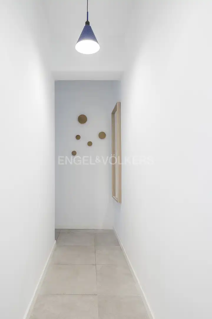 Flat for rent in Madrid  with Air Conditioner, Heating and Furnished