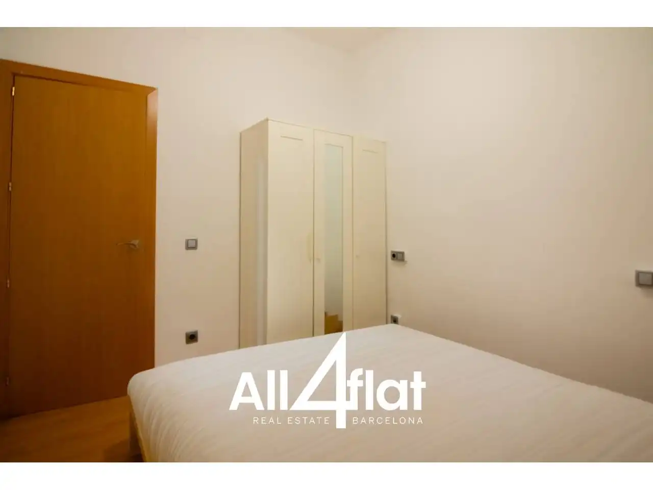 Piso con terraza en venta en Calle DIPUTACIO, imagen 34