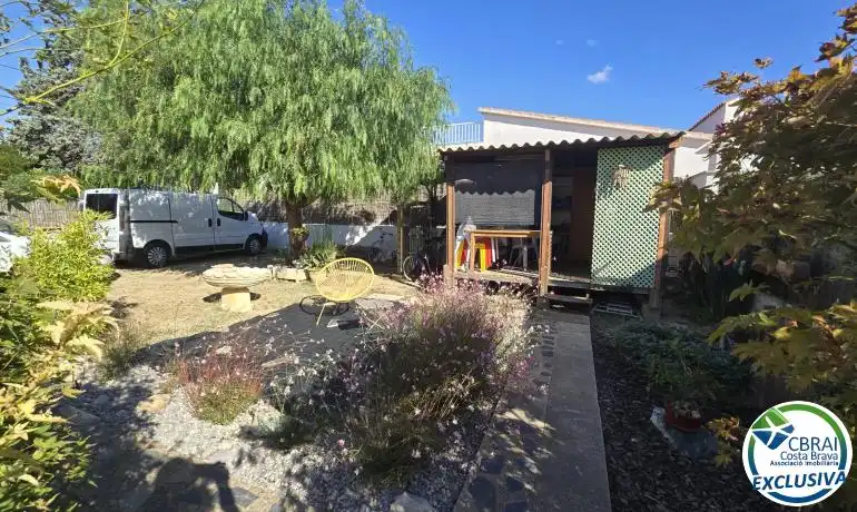 Jardí de Casa o xalet en venda en Roses amb Calefacció, Jardí privat i Traster