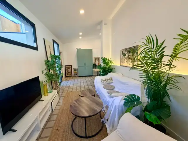 Detached homes for sale in Carrer de Fernando Poo, Els Merinals