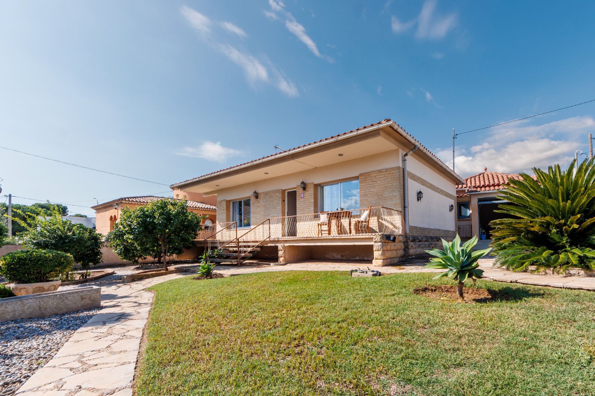 Exterior view of House or chalet for sale in Llorenç del Penedès  with Heating and Private garden