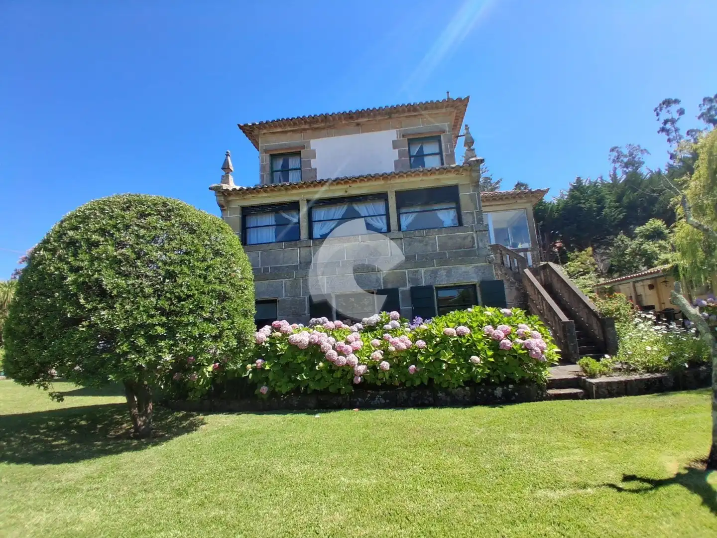 Exterior view of Houses for sale in Nigrán  with Private garden