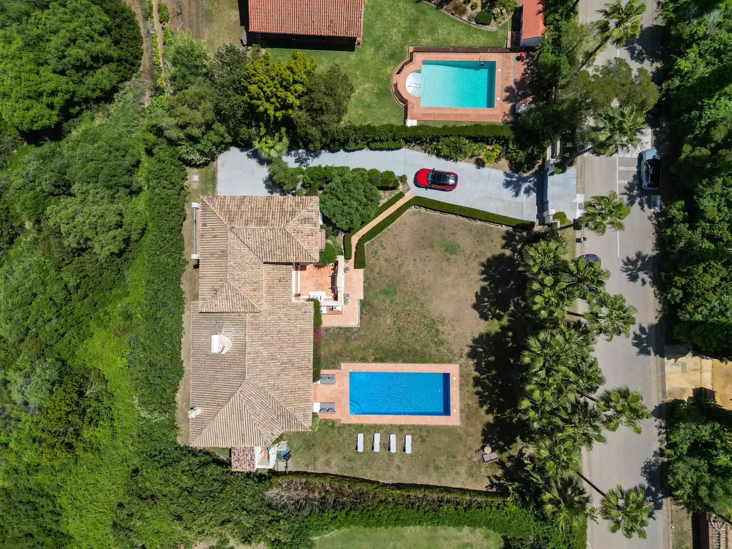 Vista exterior de Casa o chalet en venta en Sotogrande con Aire acondicionado, Jardín privado y Terraza