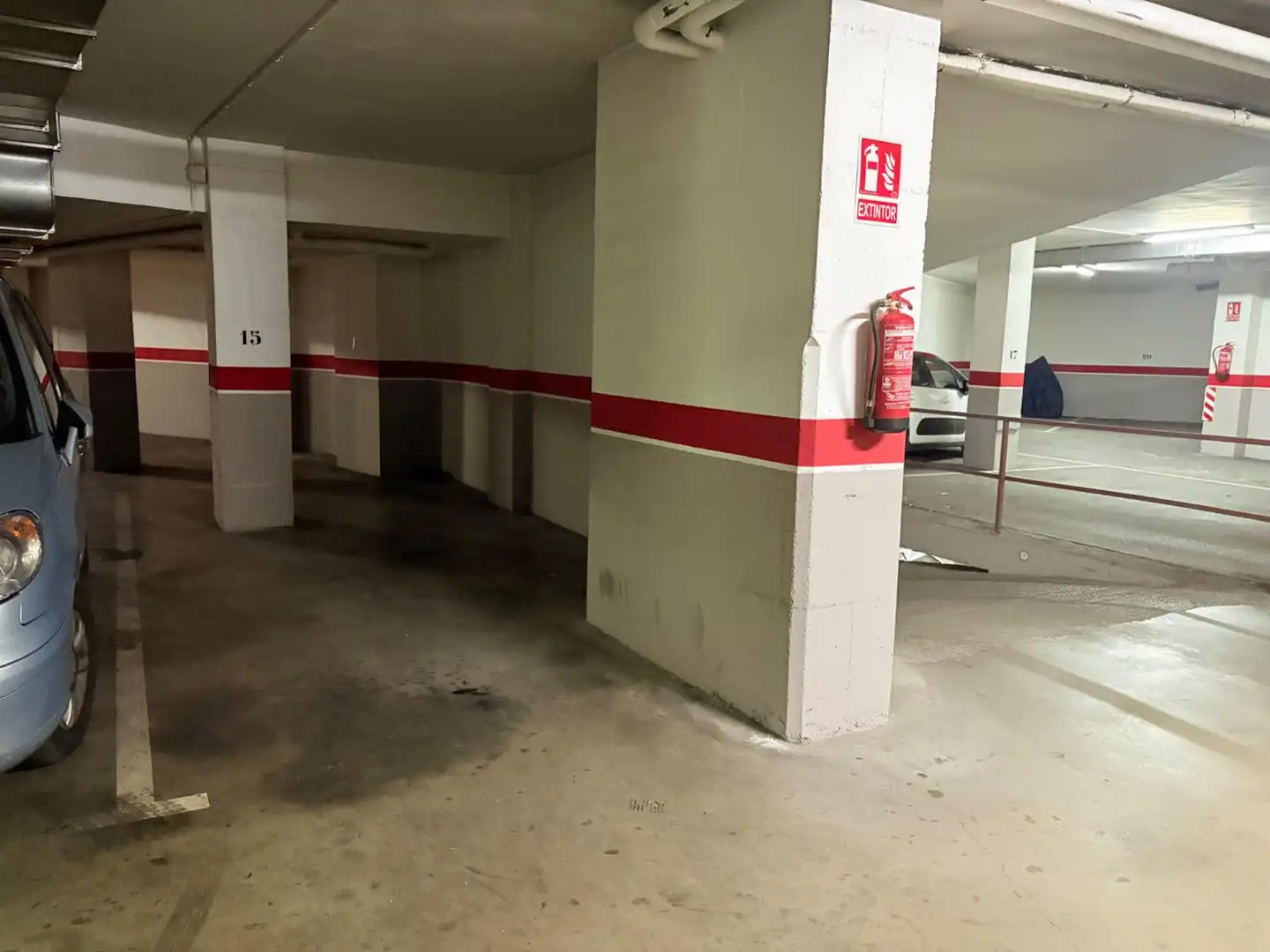 Parking de Piso en venta en Ponferrada con Calefacción y Trastero