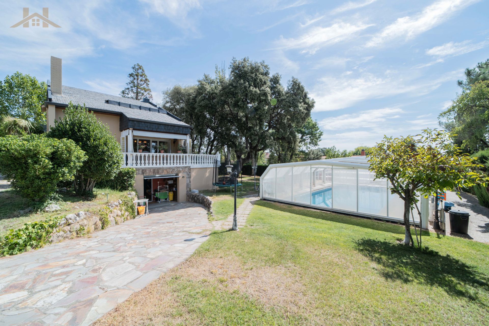 Garden of House or chalet for sale in El Escorial  with Air Conditioner, Heating and Private garden