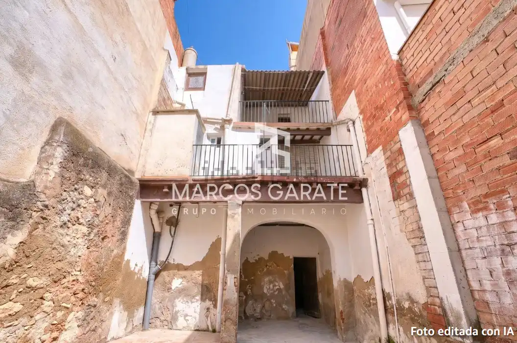 Vista exterior de Casa o chalet en venta en El Vendrell con Calefacción, Terraza y Balcón