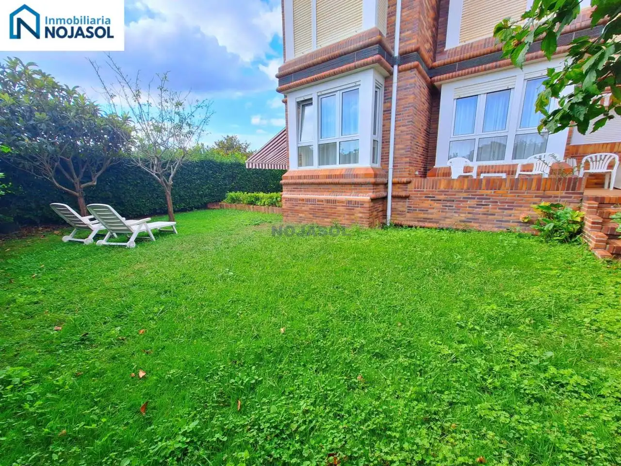 Garten von Wohnung zur Miete in Noja mit Heizung, Privatgarten und Terrasse