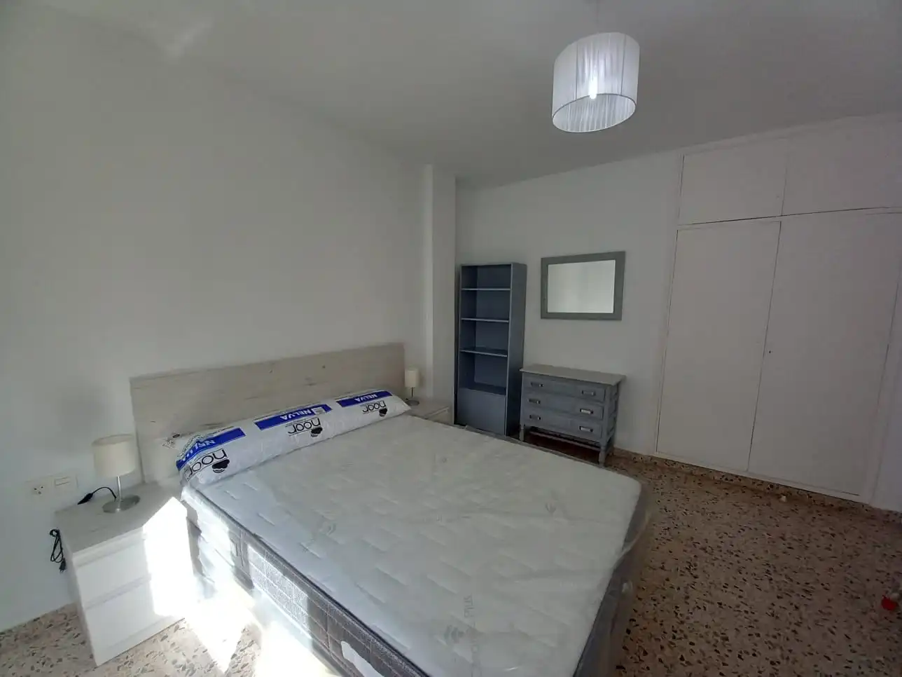 Bedroom of Apartments for rent in Granada  with Heating, Furnished and Washing machine