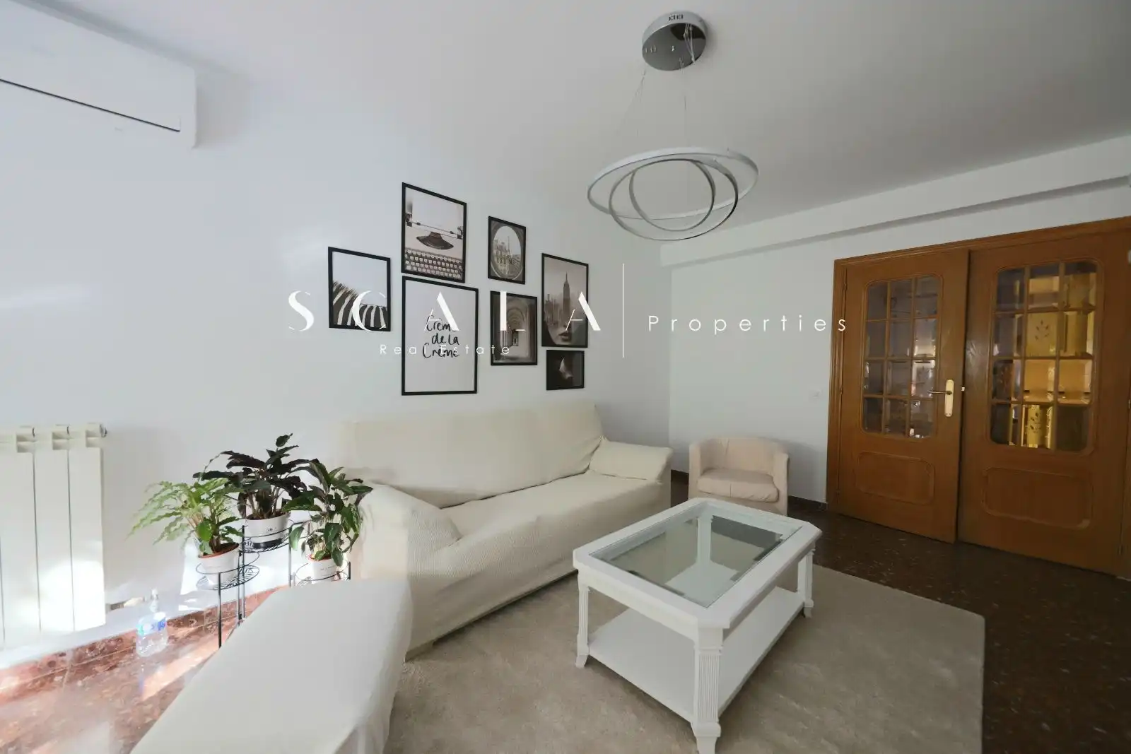 Living room of Flat for rent in Madrid  with Air Conditioner, Heating and Terrace