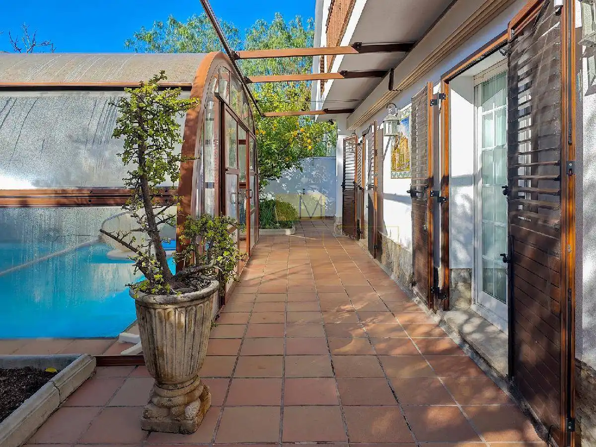 Exterior view of Houses for sale in Sant Pere de Ribes  with Air Conditioner, Heating and Private garden