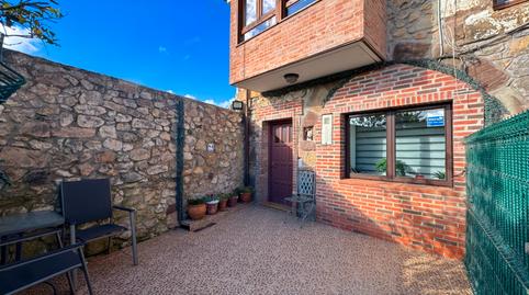 Photo 3 of Single-family semi-detached for sale in San Julián, 8, Herrera, Camargo